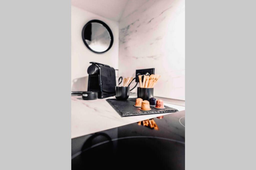 Exquisites Loft Mit Whirlpool Apartment ฮาเกิน ภายนอก รูปภาพ