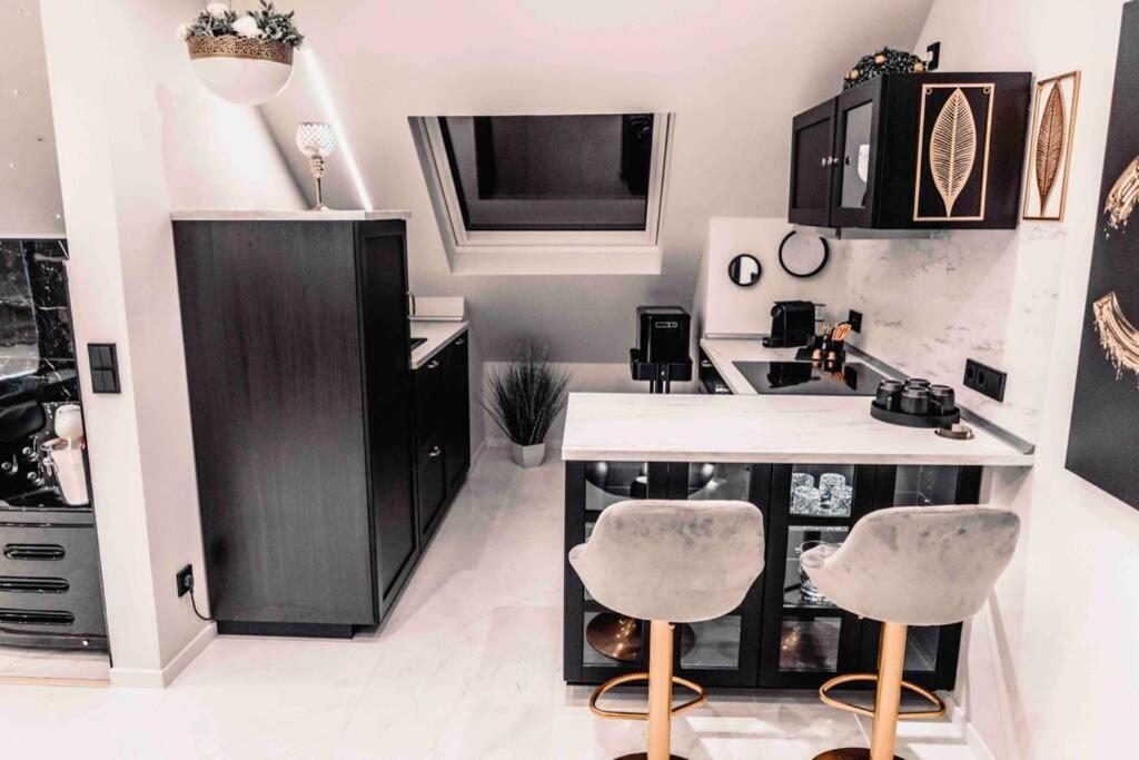Exquisites Loft Mit Whirlpool Apartment ฮาเกิน ภายนอก รูปภาพ