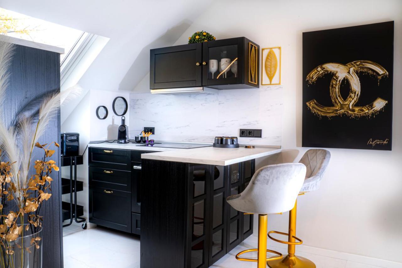 Exquisites Loft Mit Whirlpool Apartment ฮาเกิน ภายนอก รูปภาพ